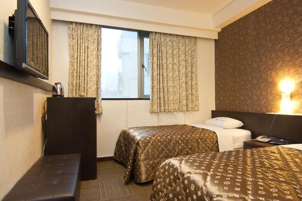 Atami Hotel Тайбэй Экстерьер фото