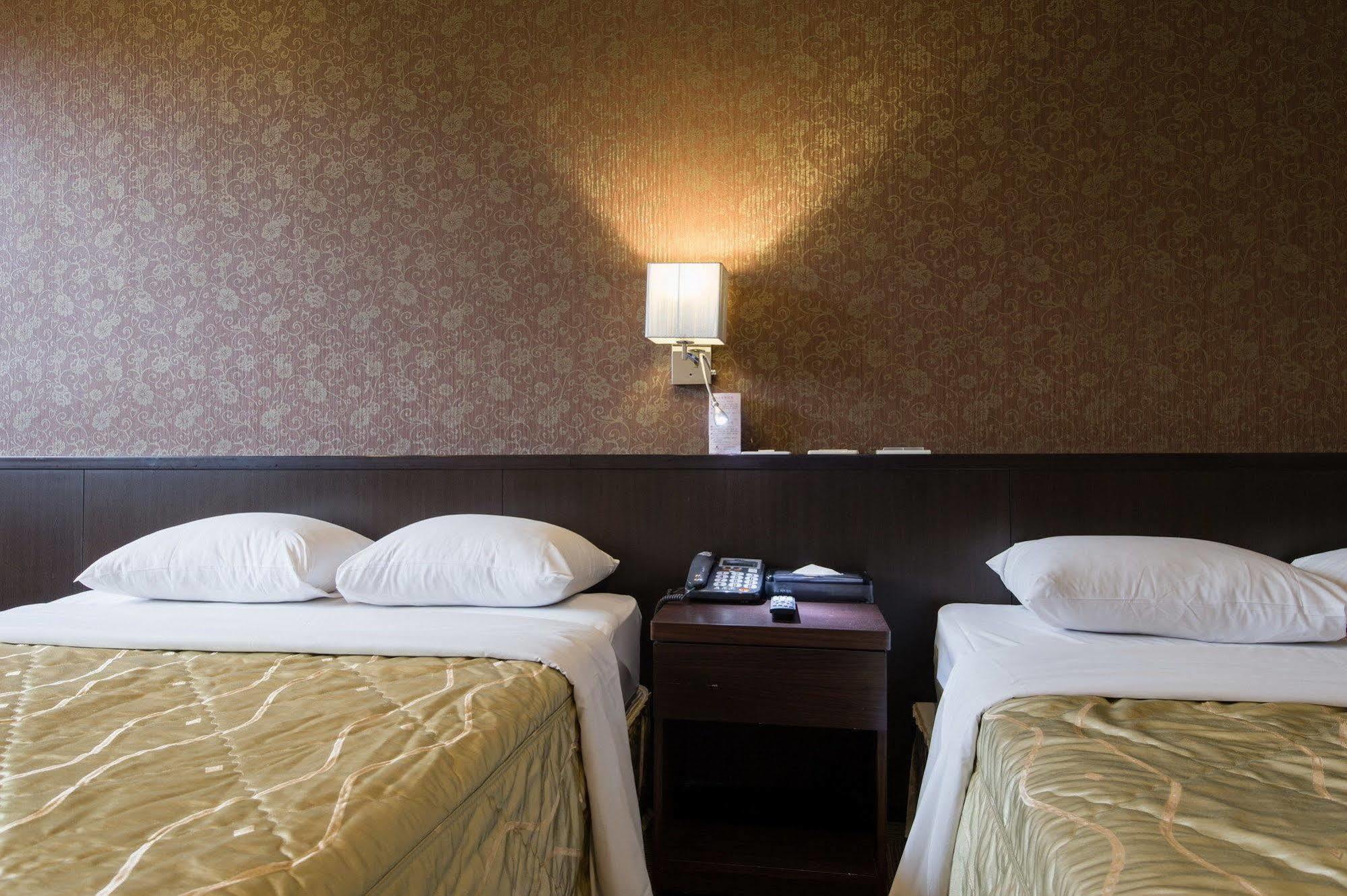 Atami Hotel Тайбэй Экстерьер фото